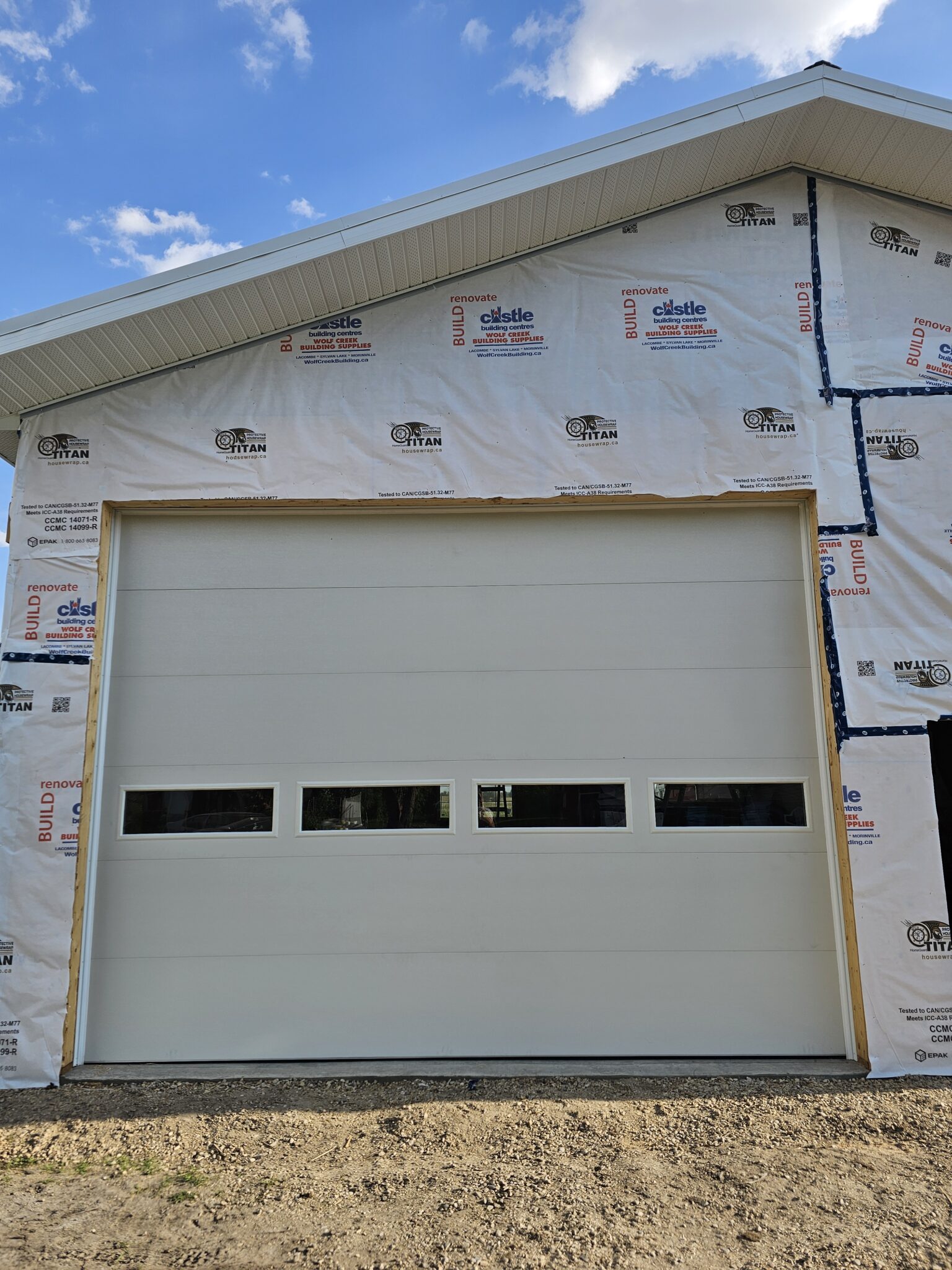 Commercial garage door